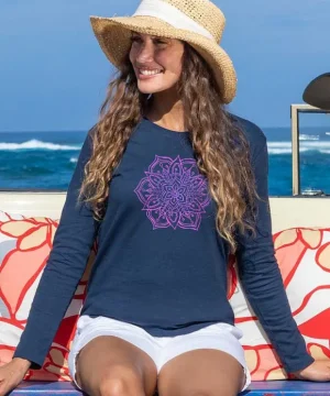T-Shirts>Crazy Shirts Ashanti - Navy Long Sleeve Crewneck T-Shirt