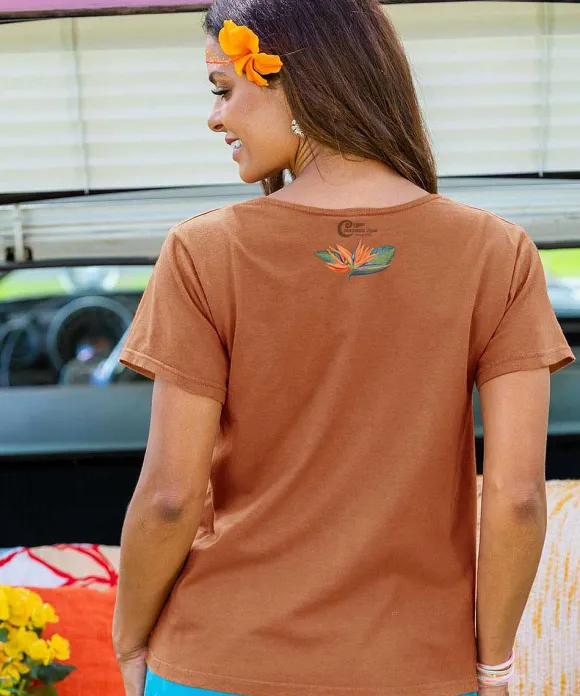 T-Shirts>Crazy Shirts Bird Of Paradise - Cinnamon Dyed Short Sleeve Scoop Neck T-Shirt
