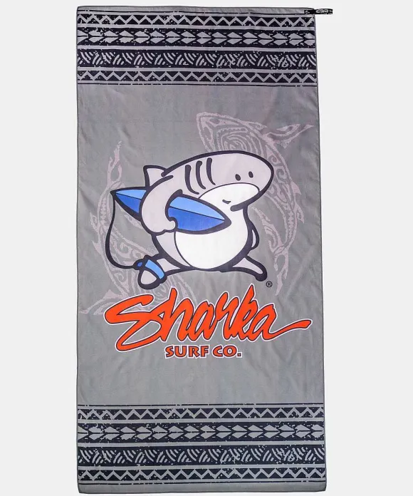 Towels>Crazy Shirts Circling Sharka - Microfiber Beach Towel