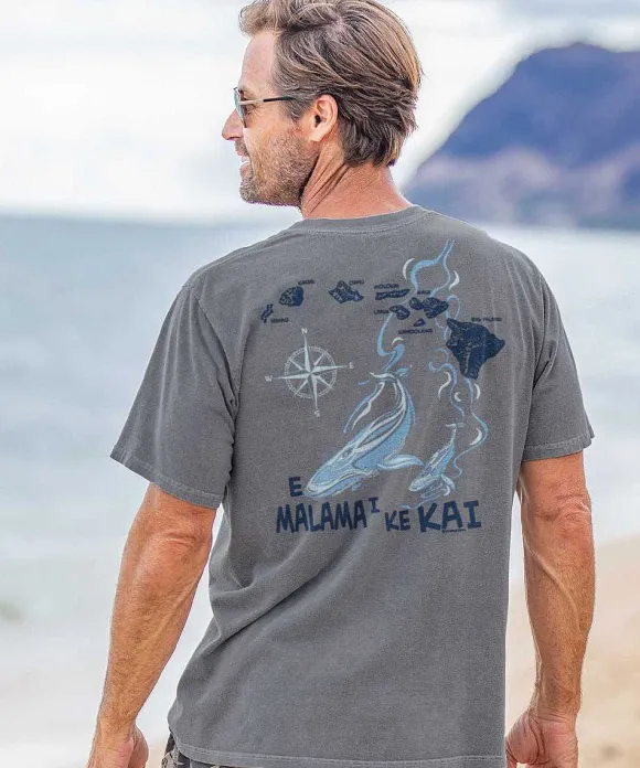 T-Shirts>Crazy Shirts E Malama Whales - Crater Dyed® Short Sleeve Crewneck T-Shirt