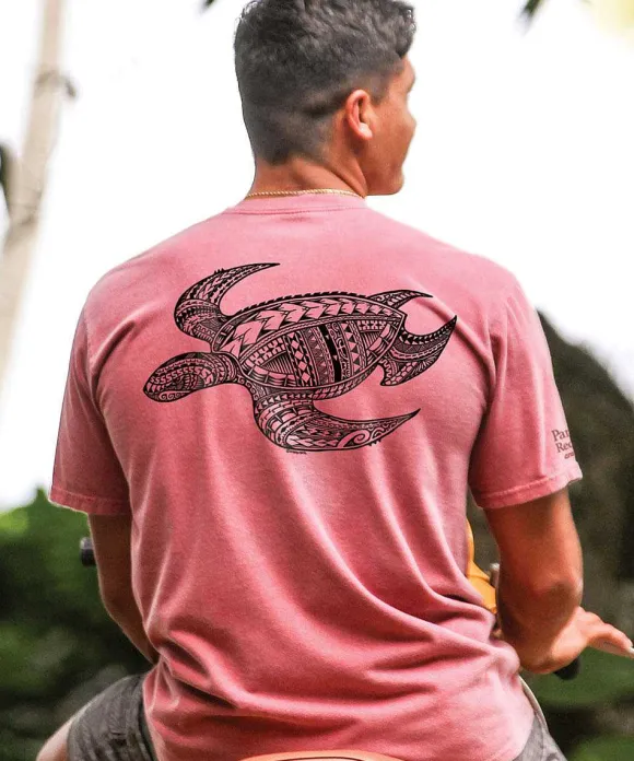 T-Shirts>Crazy Shirts Ocean Tribe - Paradise Red Dyed Short Sleeve Crewneck T-Shirt