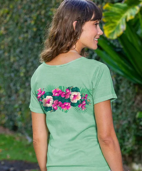 T-Shirts>Crazy Shirts Pacific In Bloom - Key Lime Dyed Short Sleeve Scoop Neck T-Shirt