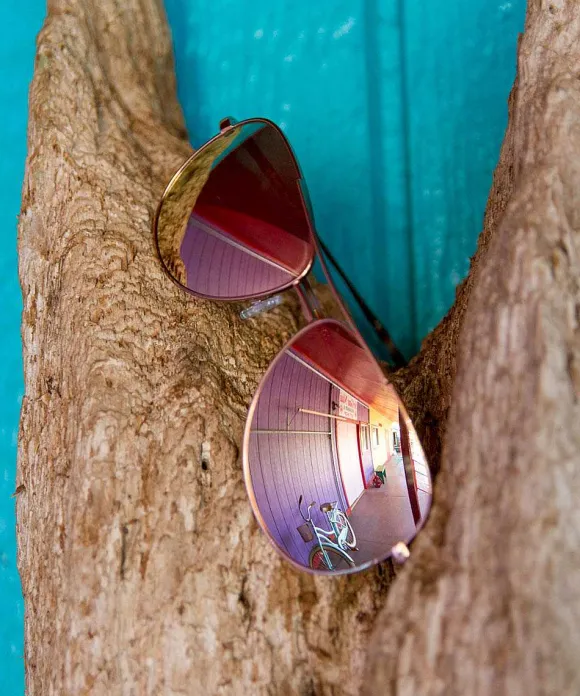 Sunglasses>Crazy Shirts Revo Relay Rose Gold/Champagne - Sunglasses
