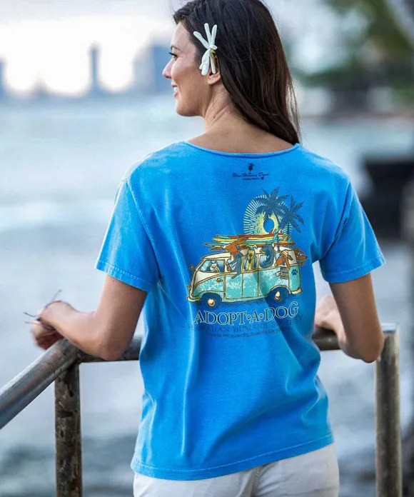 T-Shirts>Crazy Shirts Volkswagen Hawaiian Humane Society Dog Day - Blue Hawaii Dyed Short Sleeve Scoop Neck T-Shirt