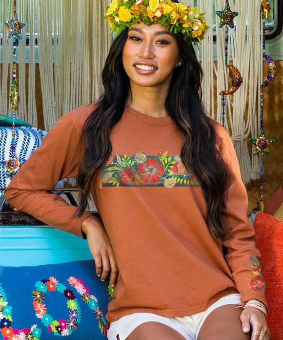 T-Shirts>Crazy Shirts Wallflower - Cinnamon Dyed Long Sleeve Crewneck T-Shirt